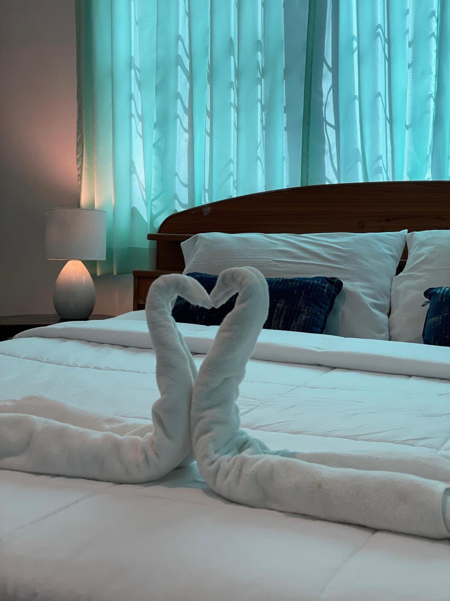 Sunrise Beach Villa สุราษฎร์ธานี ภายนอก รูปภาพ